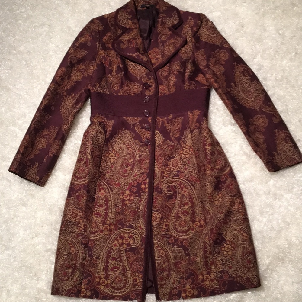 Gorgeous  Tapestry Brocade Reba Jacket!
